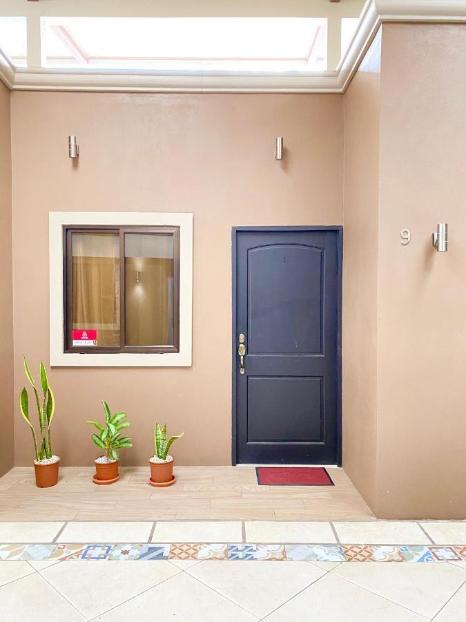 Pura Vida Apartment. 5 Min From Airport 阿拉胡埃拉 外观 照片